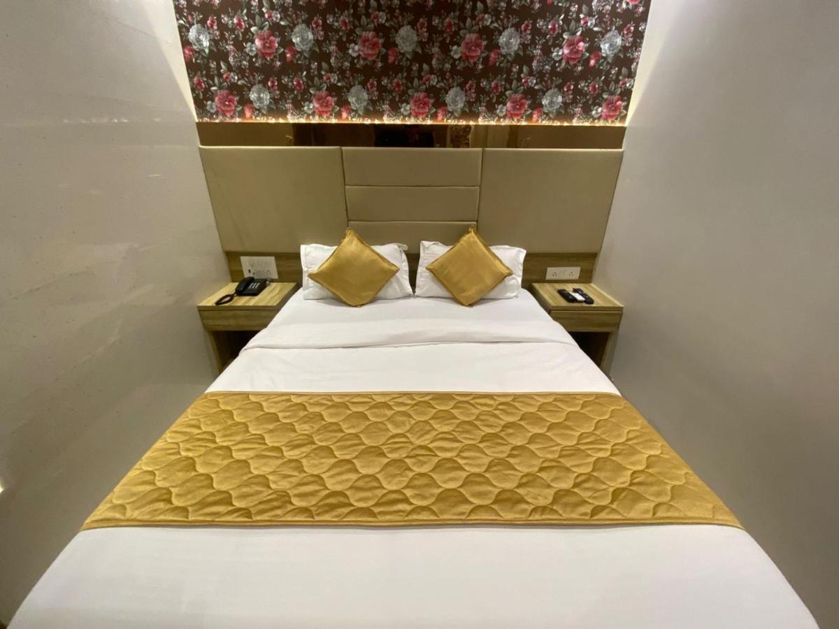 Hotel Bkc Crown - Near Trade Centre, Visa Consulate Βομβάη Εξωτερικό φωτογραφία