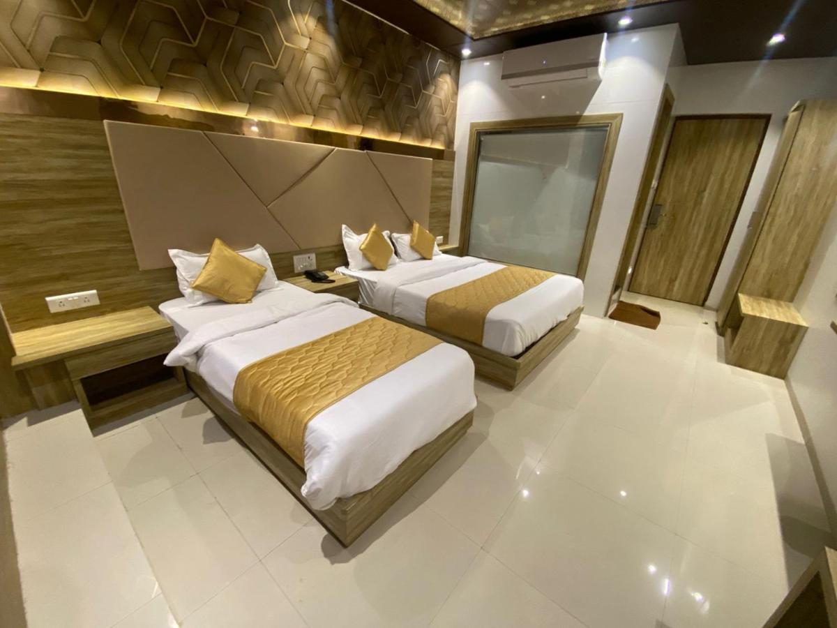 Hotel Bkc Crown - Near Trade Centre, Visa Consulate Βομβάη Εξωτερικό φωτογραφία