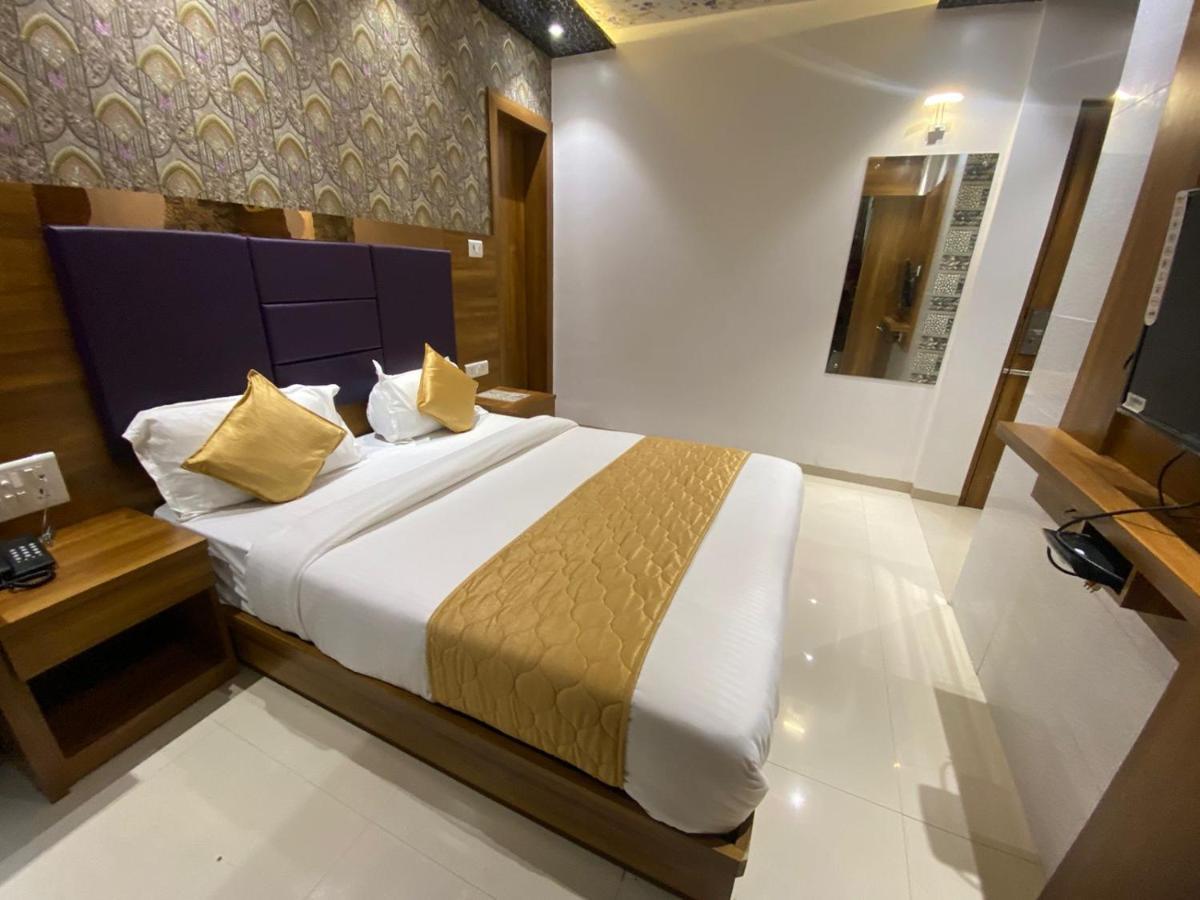 Hotel Bkc Crown - Near Trade Centre, Visa Consulate Βομβάη Εξωτερικό φωτογραφία