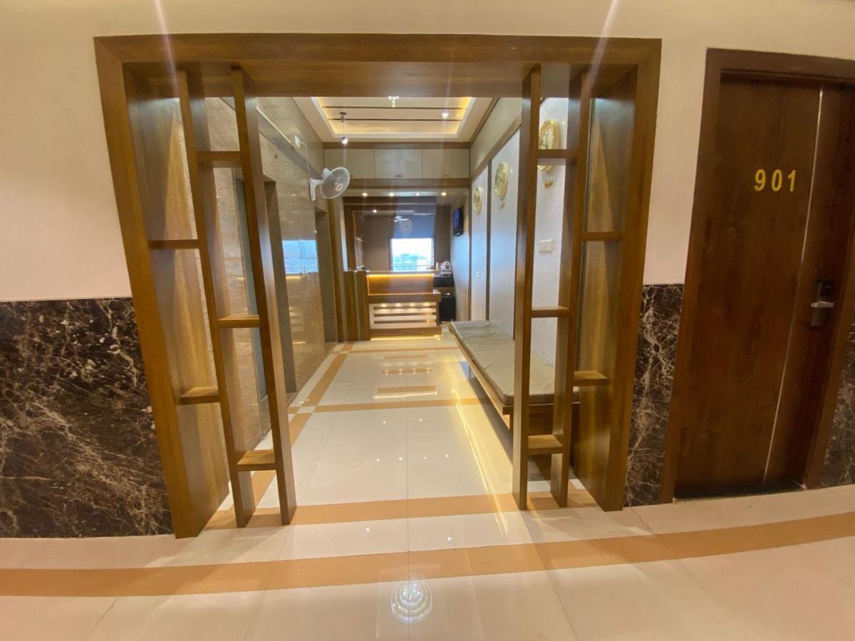 Hotel Bkc Crown - Near Trade Centre, Visa Consulate Βομβάη Εξωτερικό φωτογραφία