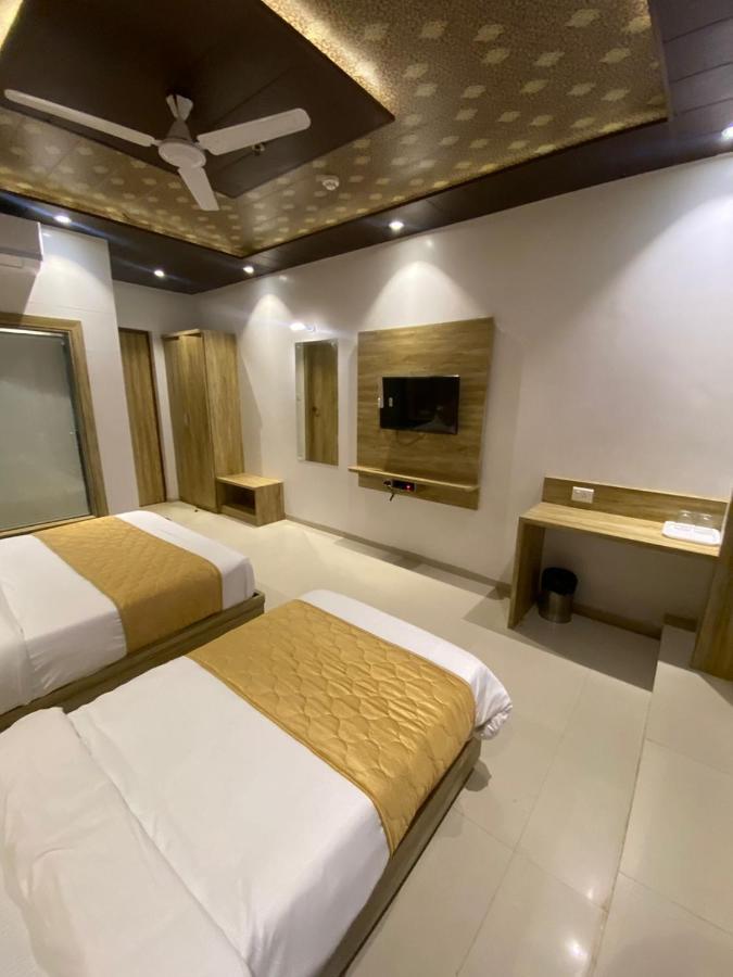 Hotel Bkc Crown - Near Trade Centre, Visa Consulate Βομβάη Εξωτερικό φωτογραφία